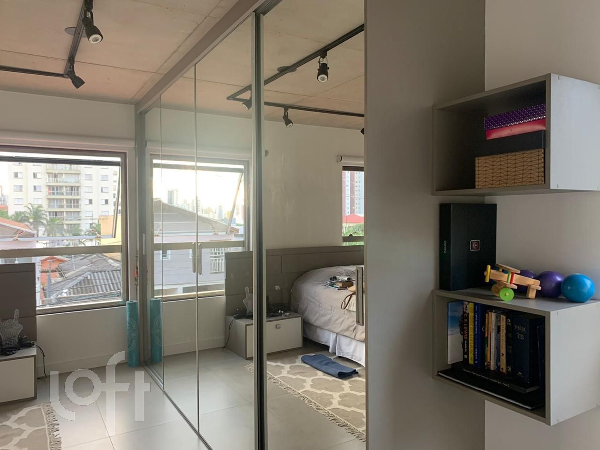 Apartamento à venda com 1 quarto, 70m² - Foto 7