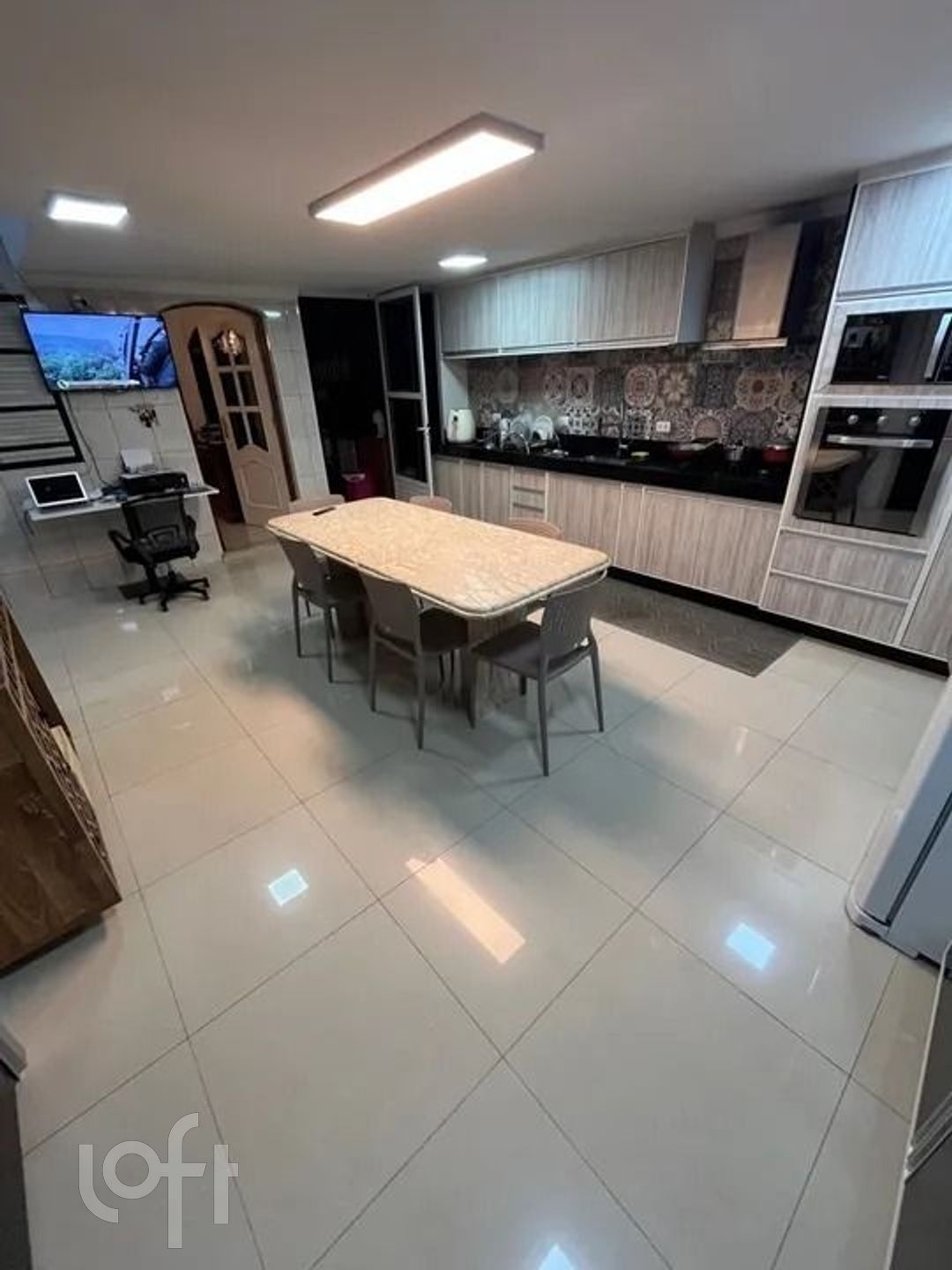 Casa à venda com 4 quartos, 320m² - Foto 7