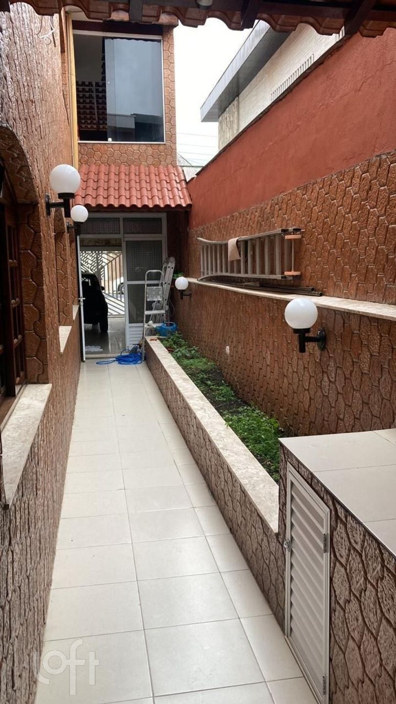 Casa à venda com 4 quartos, 320m² - Foto 35