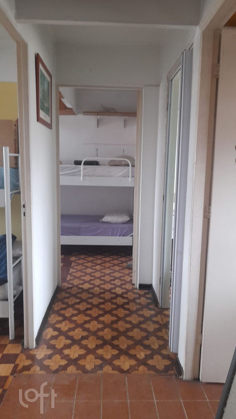 Apartamento à venda com 3 quartos, 80m² - Foto 2