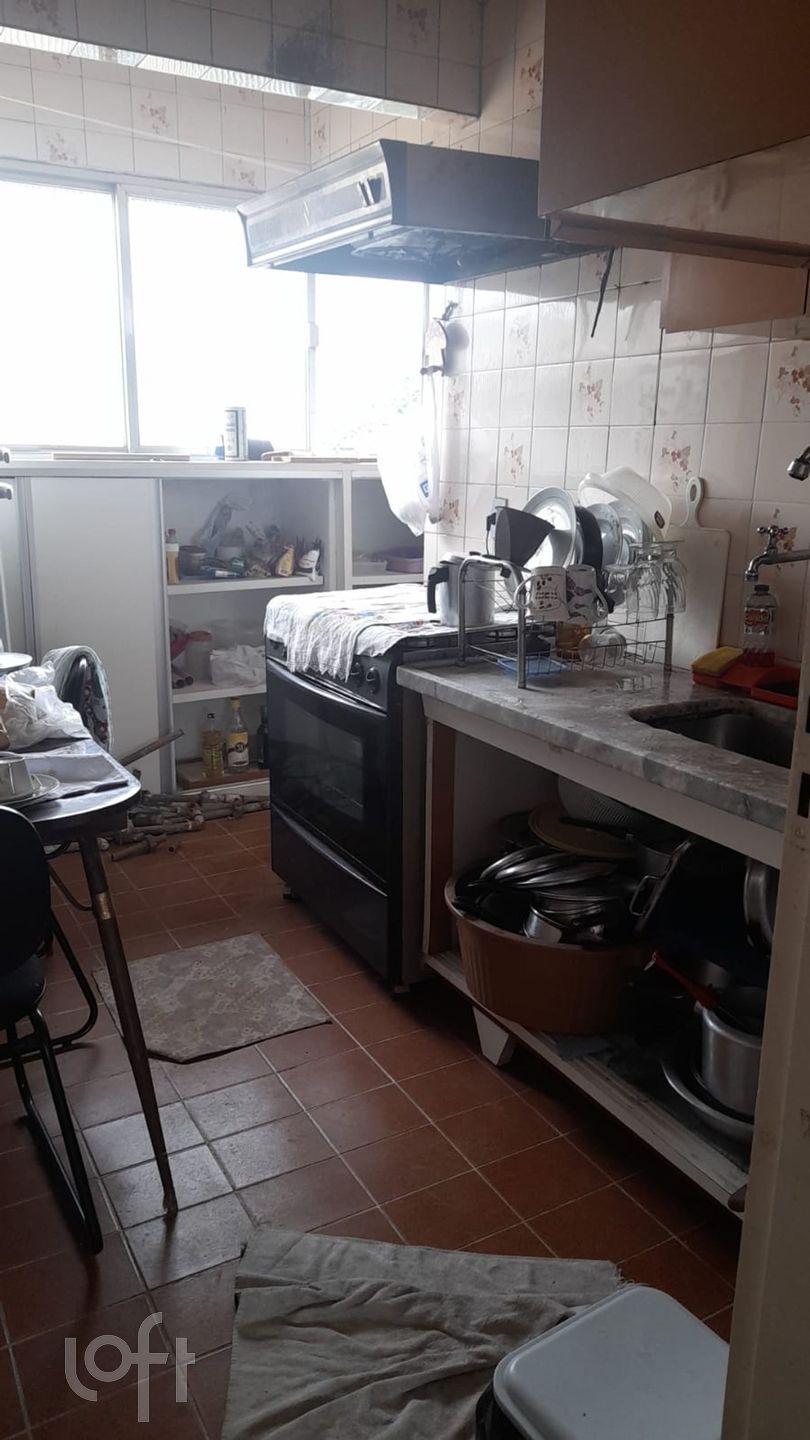 Apartamento à venda com 3 quartos, 80m² - Foto 9