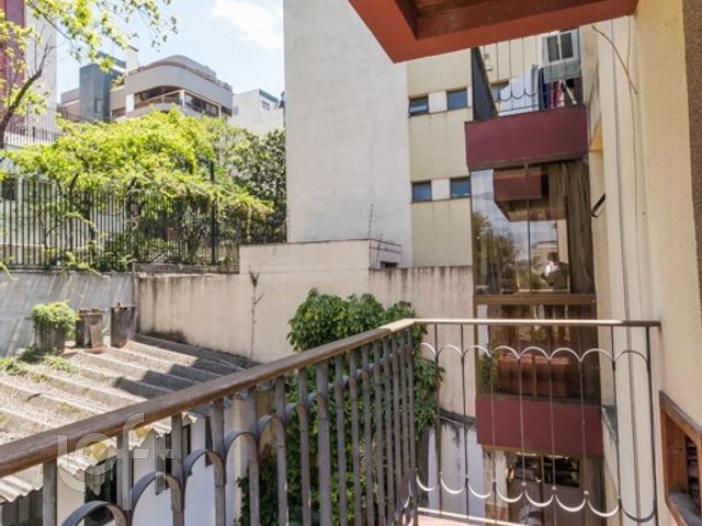 Apartamento com 81m², 3 dormitórios, 1 suíte, 1 vaga, Rio Branco em Porto Alegre