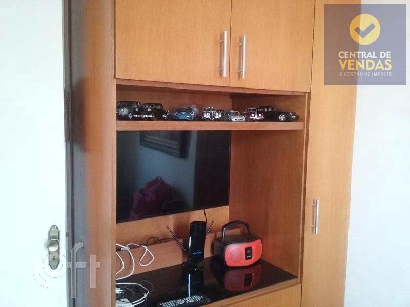 Apartamento à venda com 3 quartos, 80m² - Foto 7