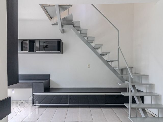 Apartamento com 80m², 2 dormitórios, Cidade Baixa em Porto Alegre