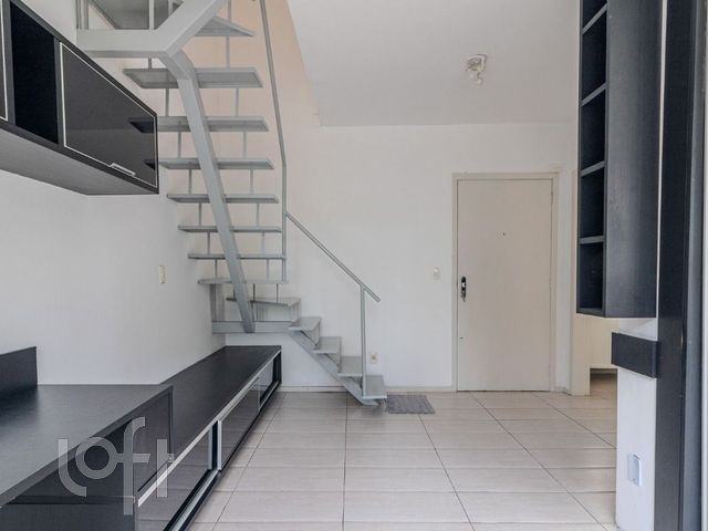 Apartamento com 80m², 2 dormitórios, Cidade Baixa em Porto Alegre