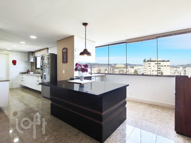 Apartamento com 358m², 3 dormitórios, 2 suítes, 3 vagas, Bela Vista em Porto Alegre