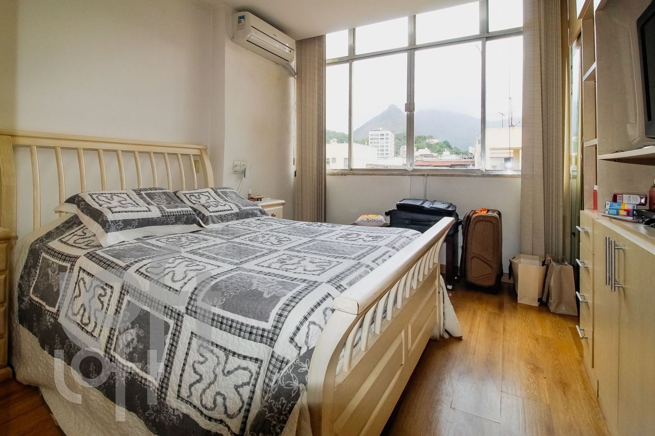 Apartamento à venda com 4 quartos, 288m² - Foto 10