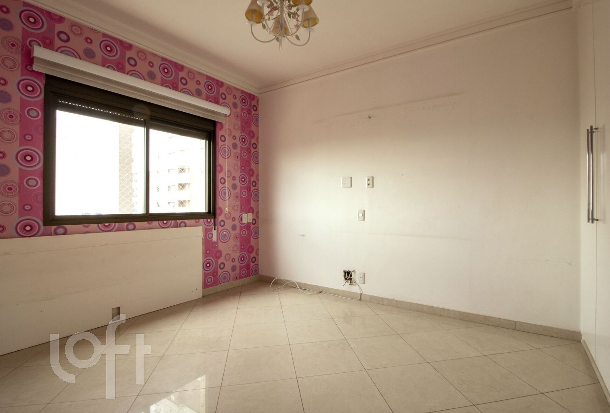 Apartamento à venda com 4 quartos, 244m² - Foto 9