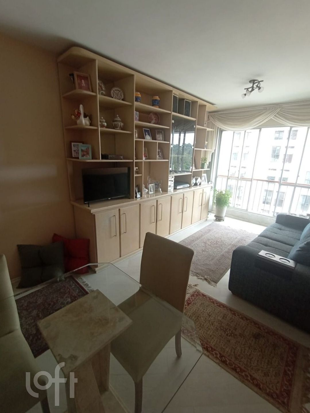 Apartamento à venda em Jardim Marajoara com 130 m²