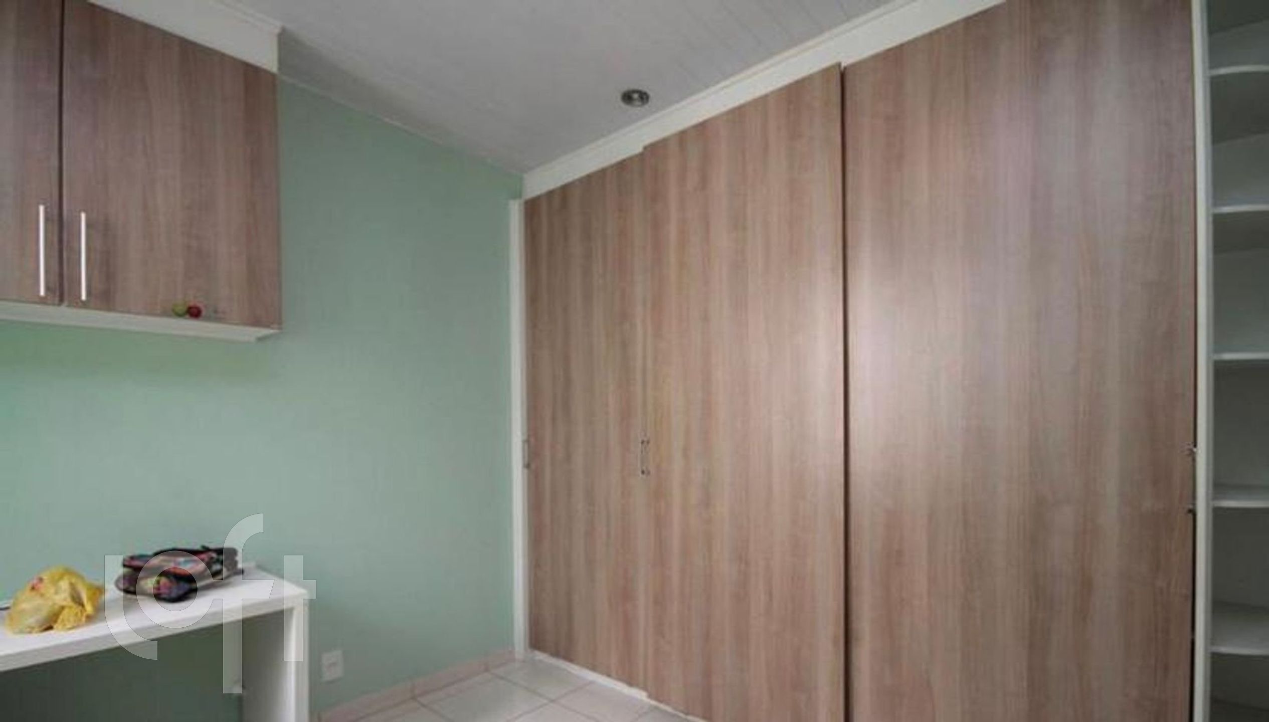 Apartamento à venda com 1 quarto, 62m² - Foto 2