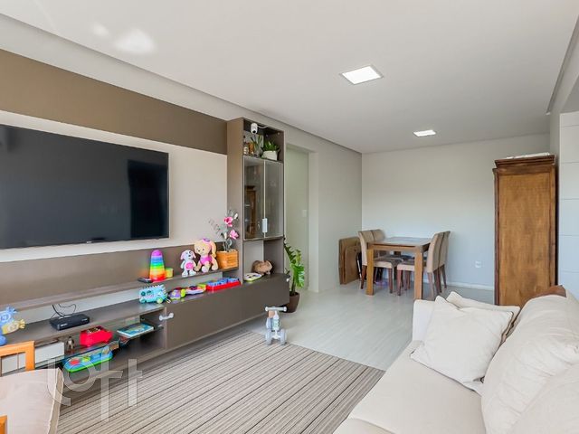 Apartamento com 73m², 2 dormitórios, 1 suíte, 2 vagas, Vila Ipiranga em Porto Alegre