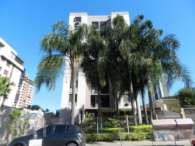 Apartamento com 94m², 3 dormitórios, 1 suíte, Rio Branco em Novo Hamburgo