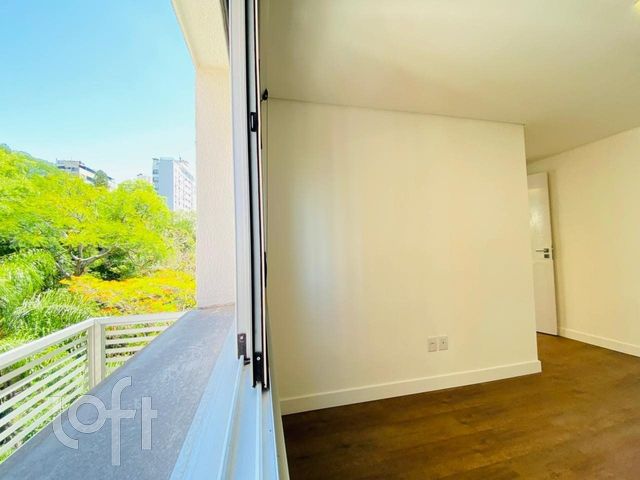 Apartamento com 45m², 1 dormitório, 1 suíte, 1 vaga, Petrópolis em Porto Alegre