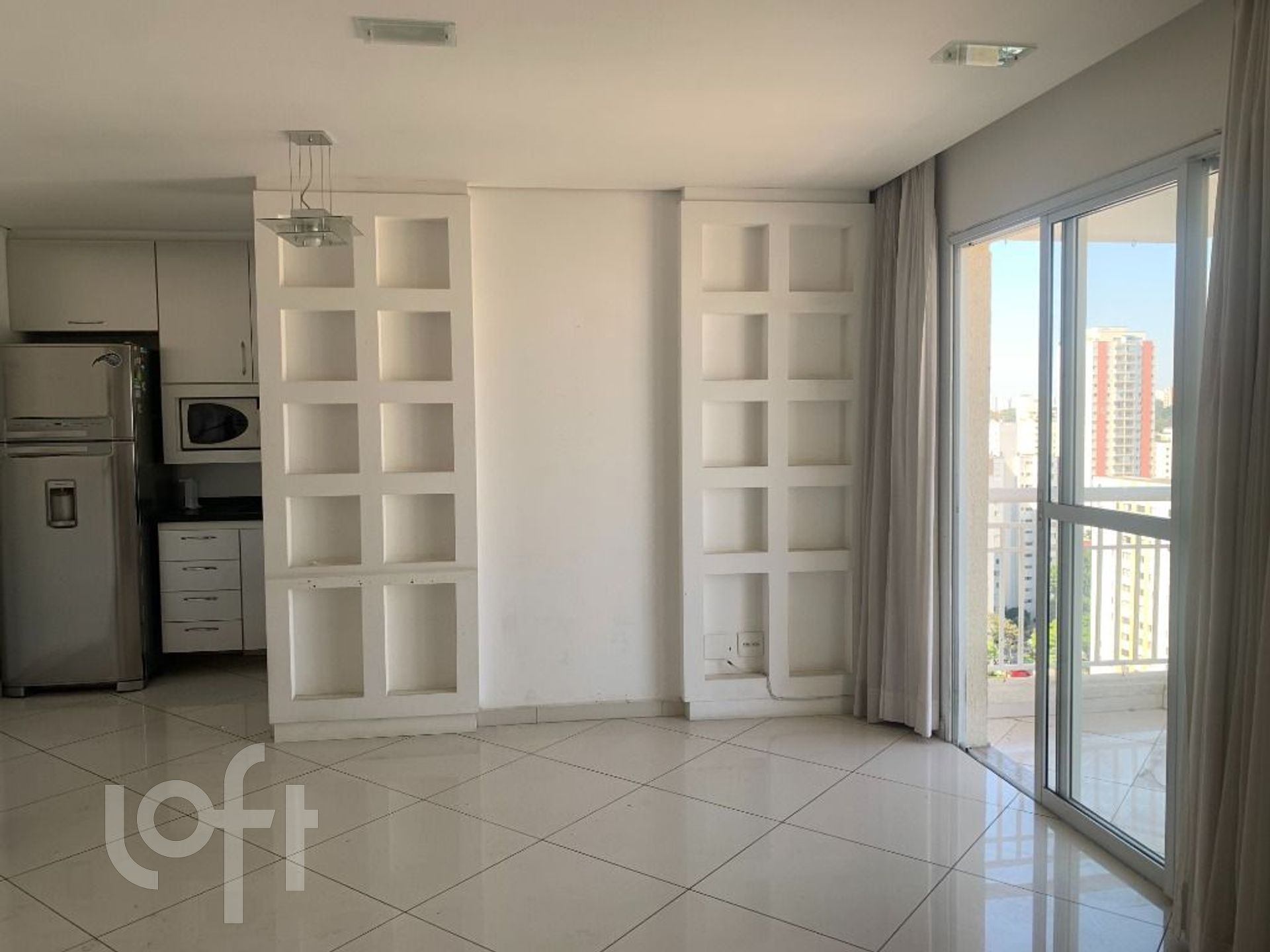 Apartamento à venda com 1 quarto, 52m² - Foto 2