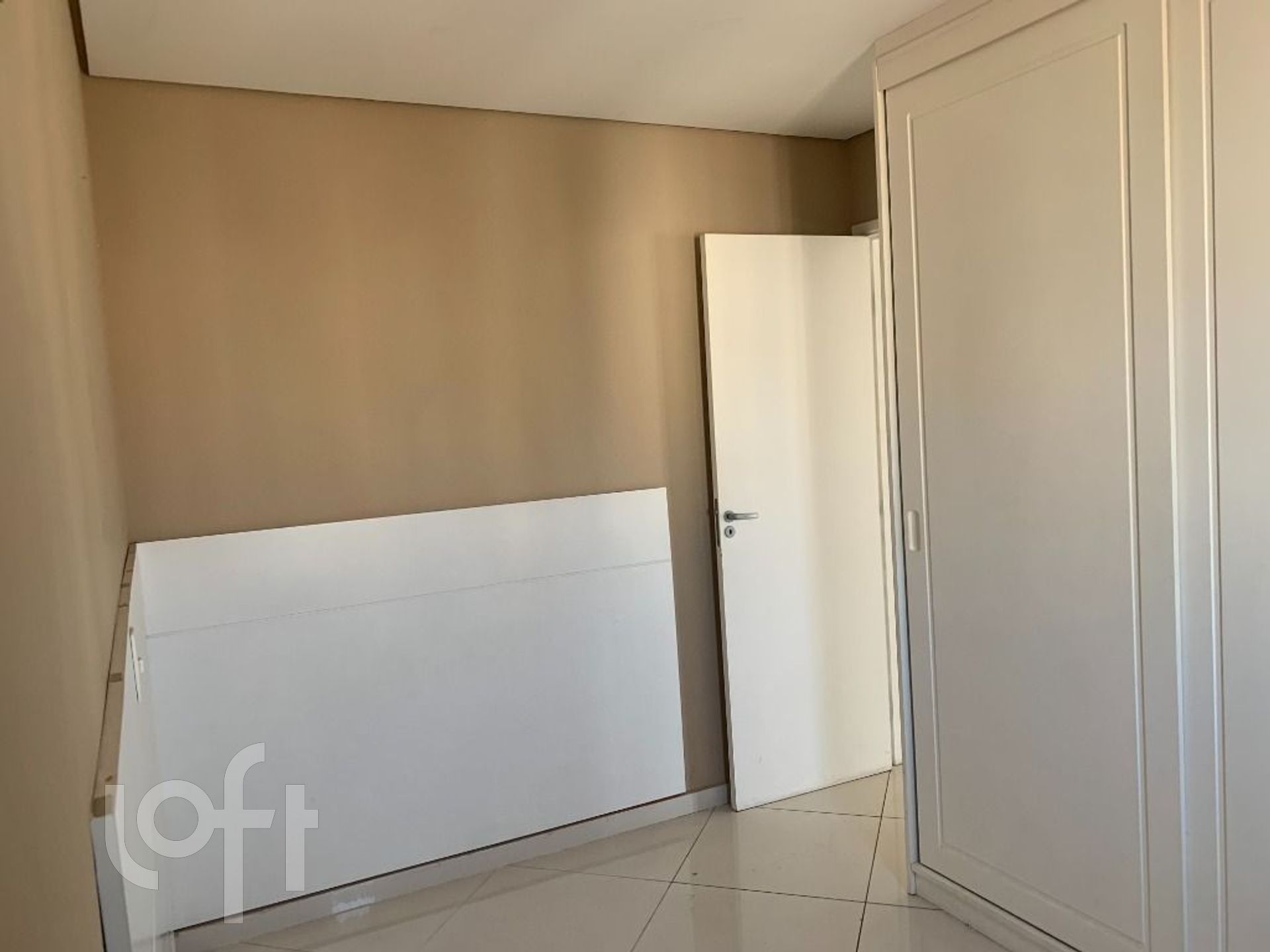 Apartamento à venda com 1 quarto, 52m² - Foto 6