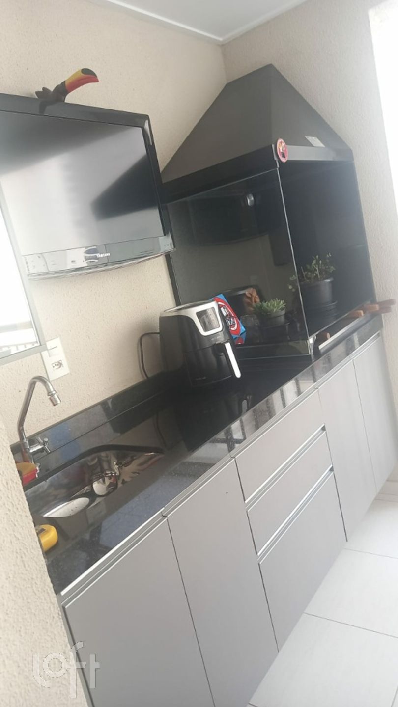 Apartamento à venda com 2 quartos, 68m² - Foto 4