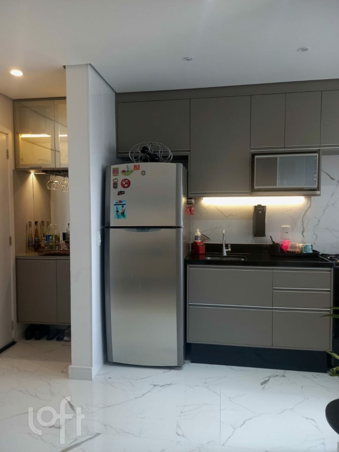 Apartamento à venda com 2 quartos, 68m² - Foto 7