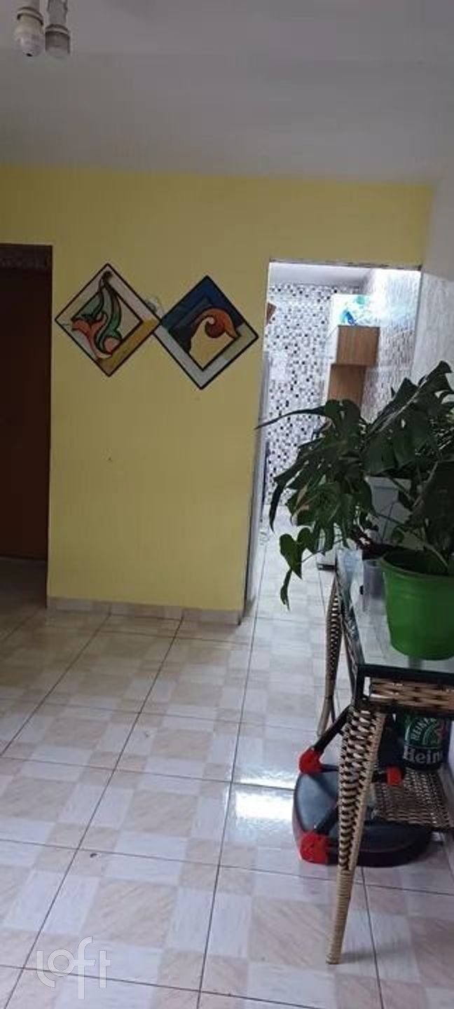 Apartamento à venda com 2 quartos, 44m² - Foto 3