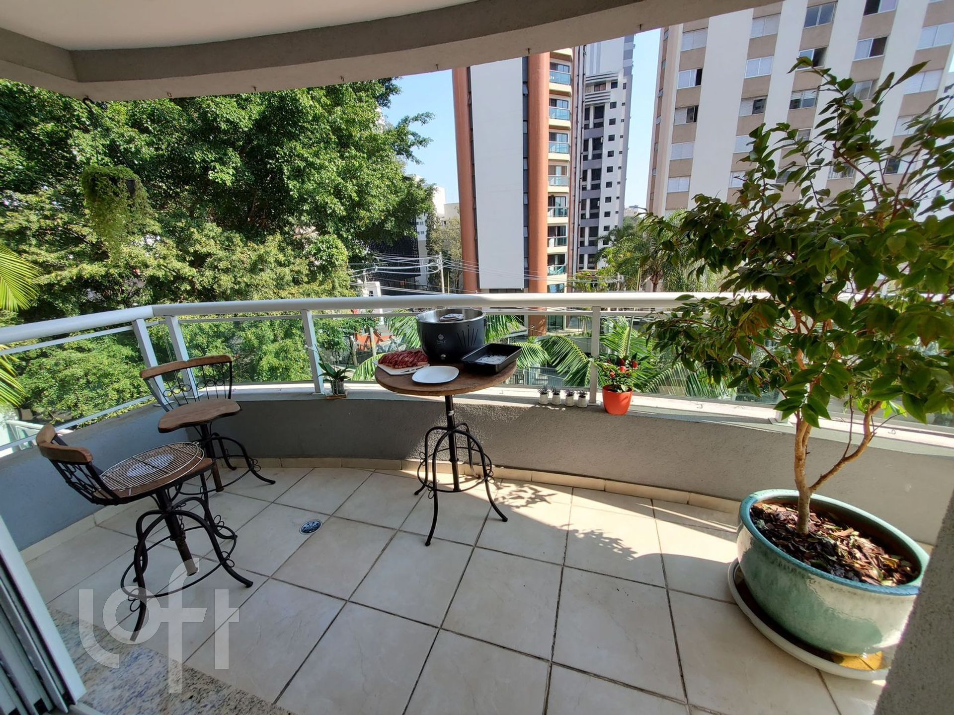 Apartamento à venda com 3 quartos, 113m² - Foto 6