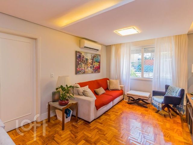 Apartamento com 105m², 3 dormitórios, 2 vagas, Higienópolis em Porto Alegre