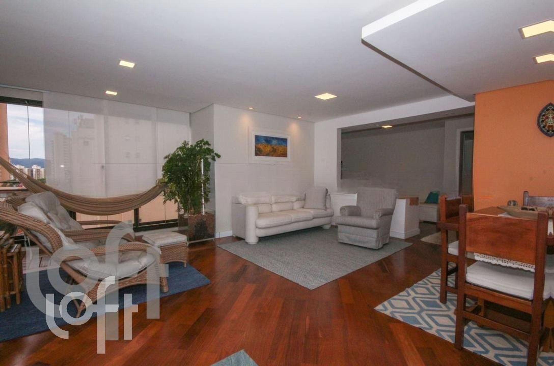 Apartamento à venda com 4 quartos, 110m² - Foto 3