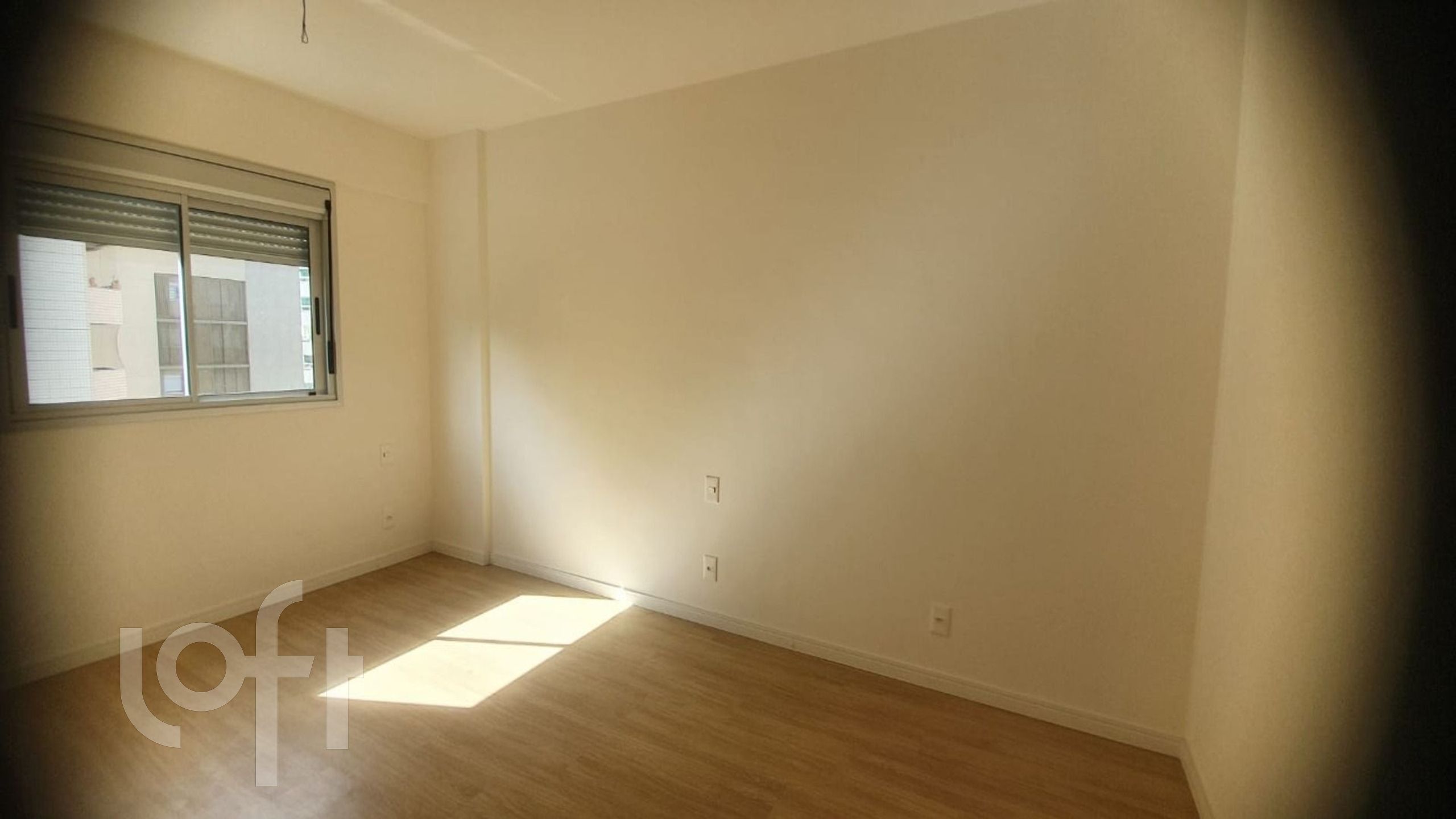 Apartamento à venda com 4 quartos, 182m² - Foto 10