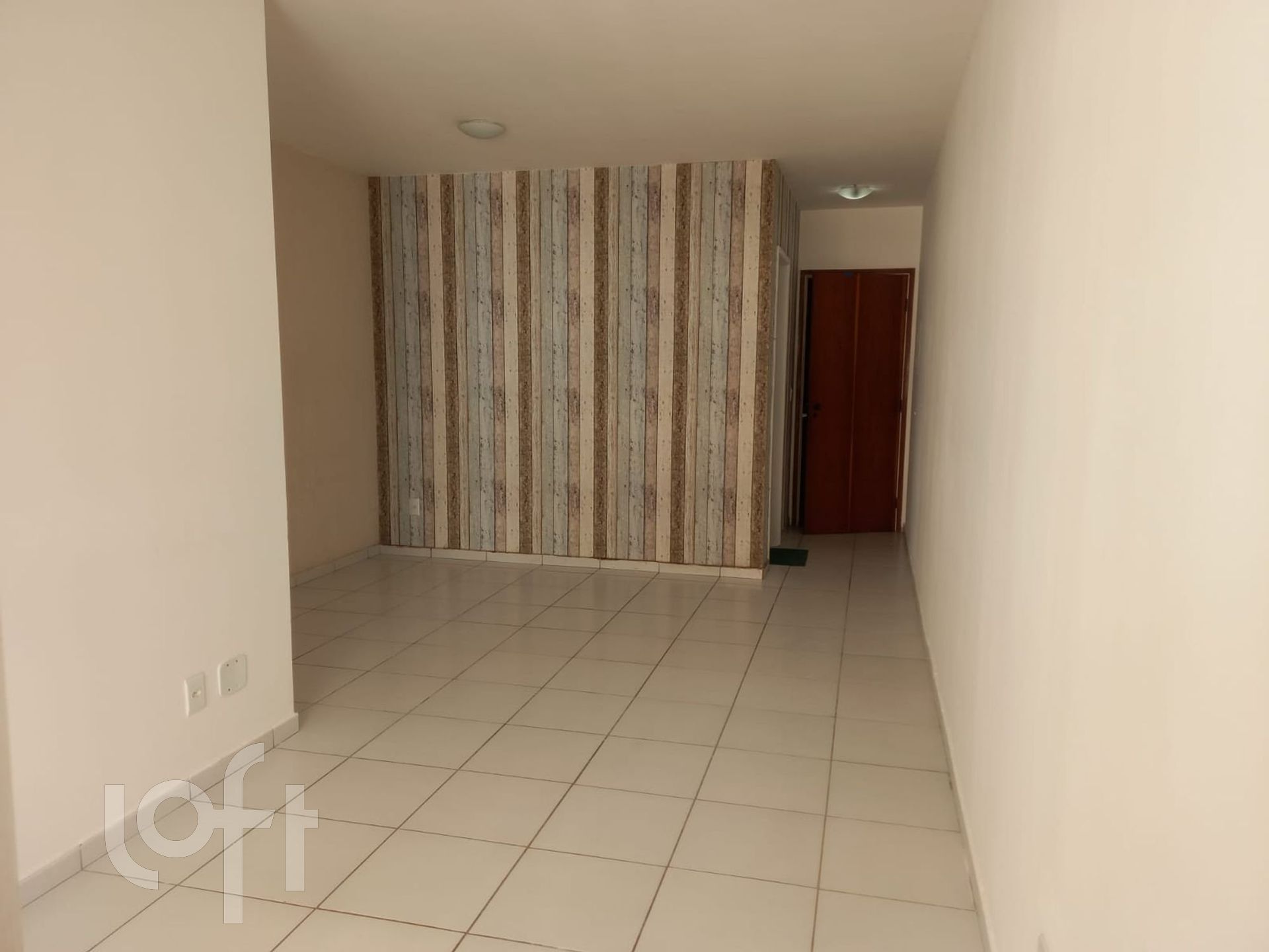 Apartamento à venda com 3 quartos, 73m² - Foto 1