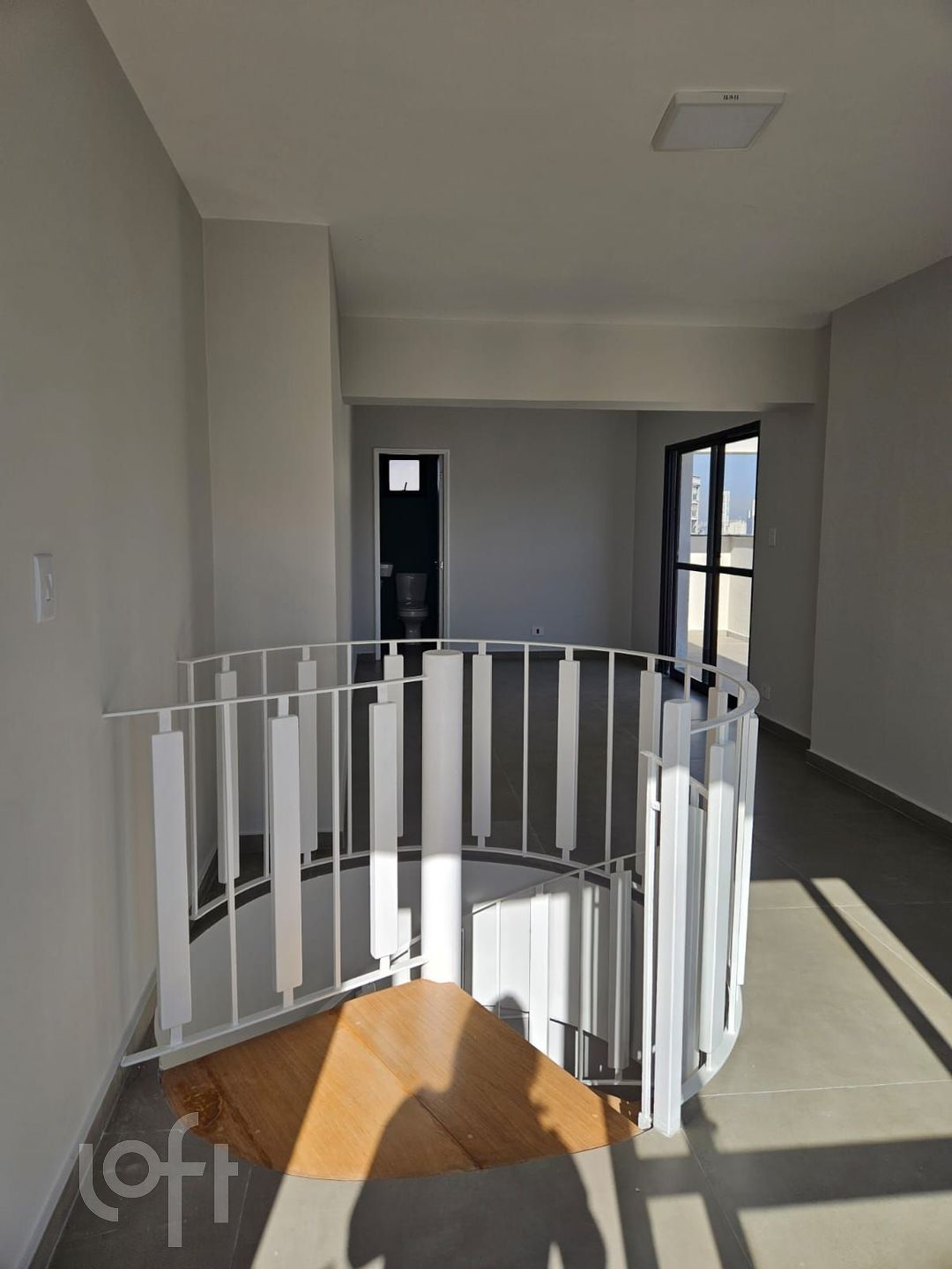Apartamento à venda com 3 quartos, 204m² - Foto 7
