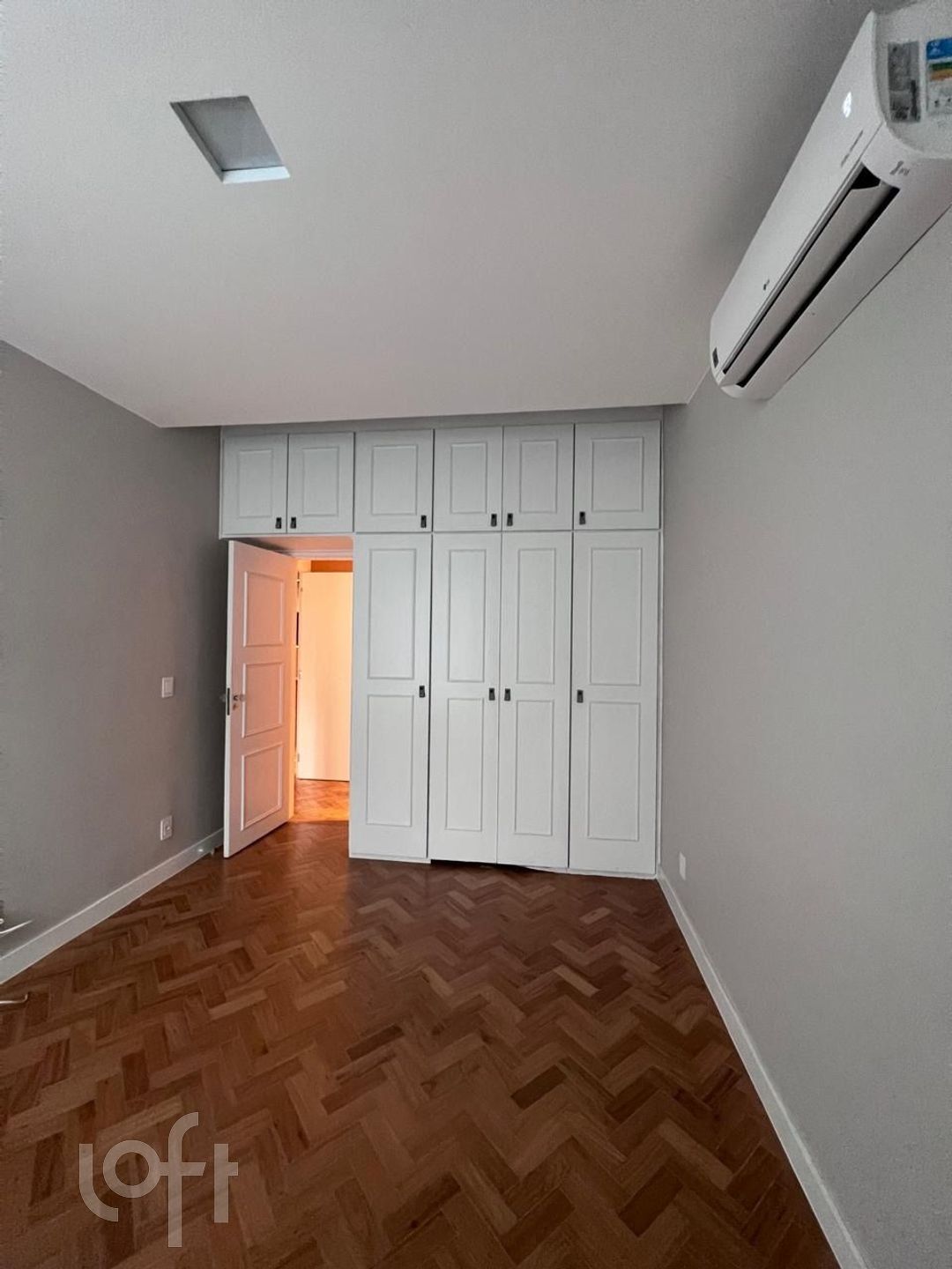 Apartamento à venda com 2 quartos, 130m² - Foto 35