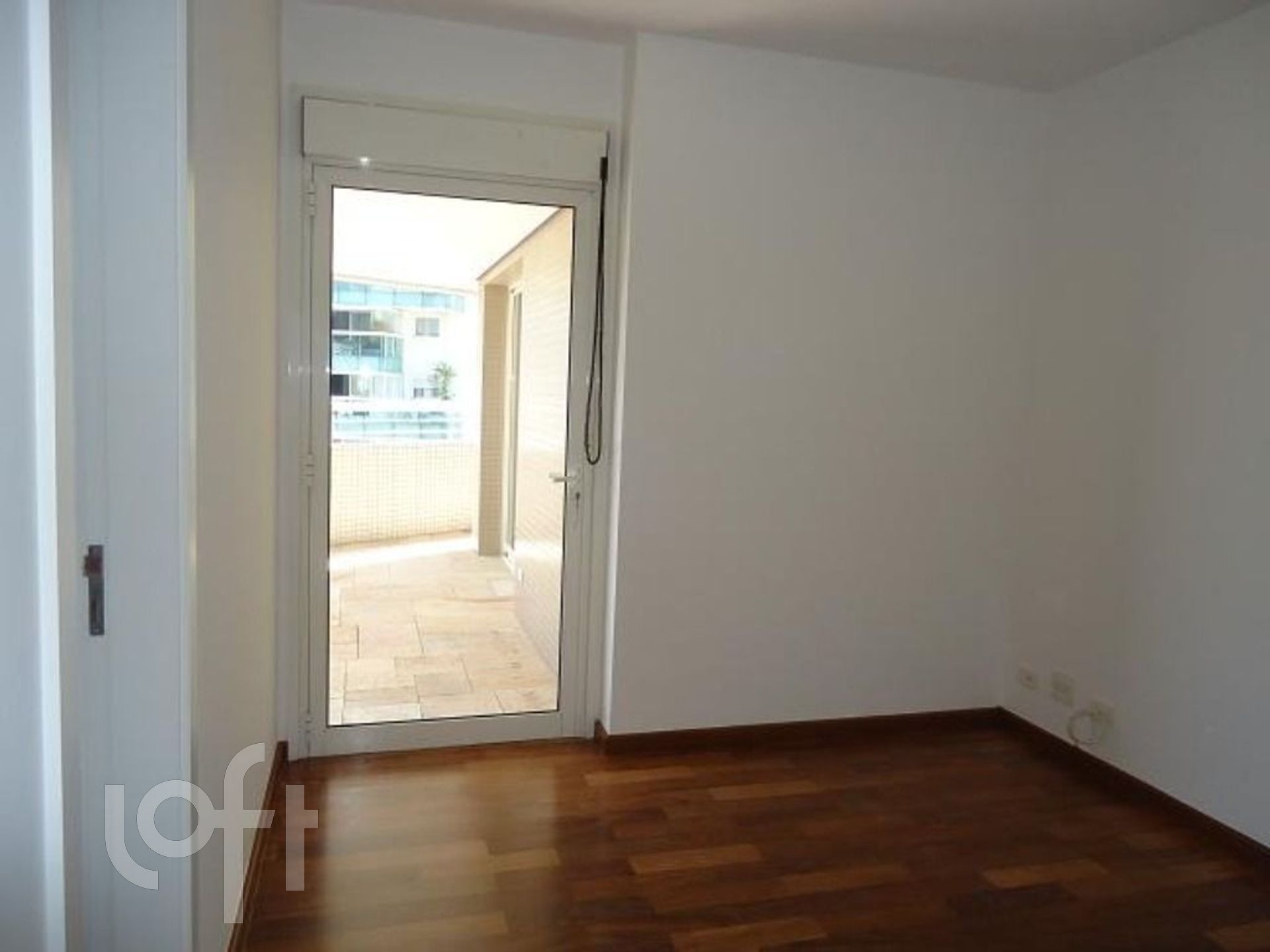 Apartamento à venda com 4 quartos, 265m² - Foto 19