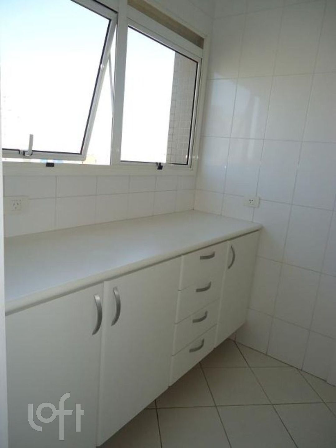 Apartamento à venda com 4 quartos, 265m² - Foto 13