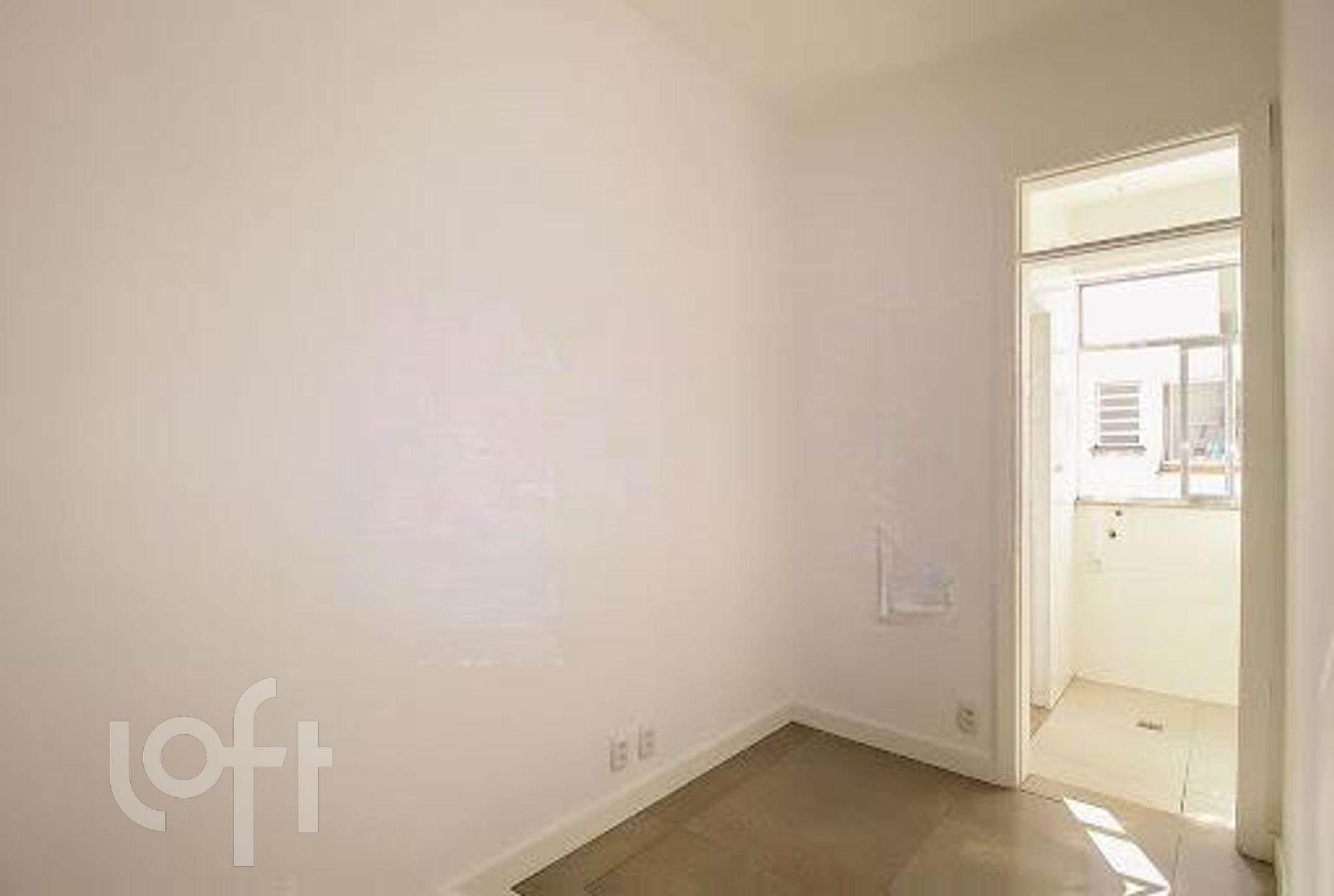 Apartamento à venda com 2 quartos, 72m² - Foto 3