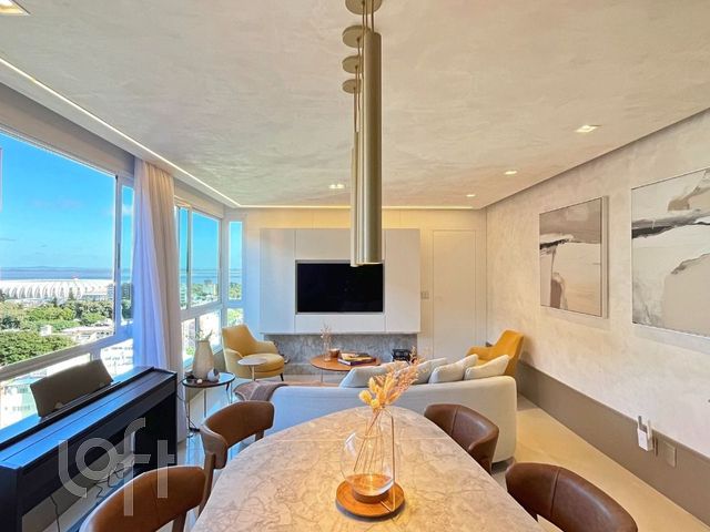 Apartamento com 87m², 3 dormitórios, 2 suítes, 2 vagas, Menino Deus em Porto Alegre