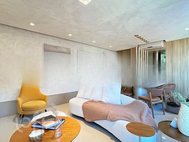 Apartamento com 87m², 3 dormitórios, 2 suítes, 2 vagas, Menino Deus em Porto Alegre