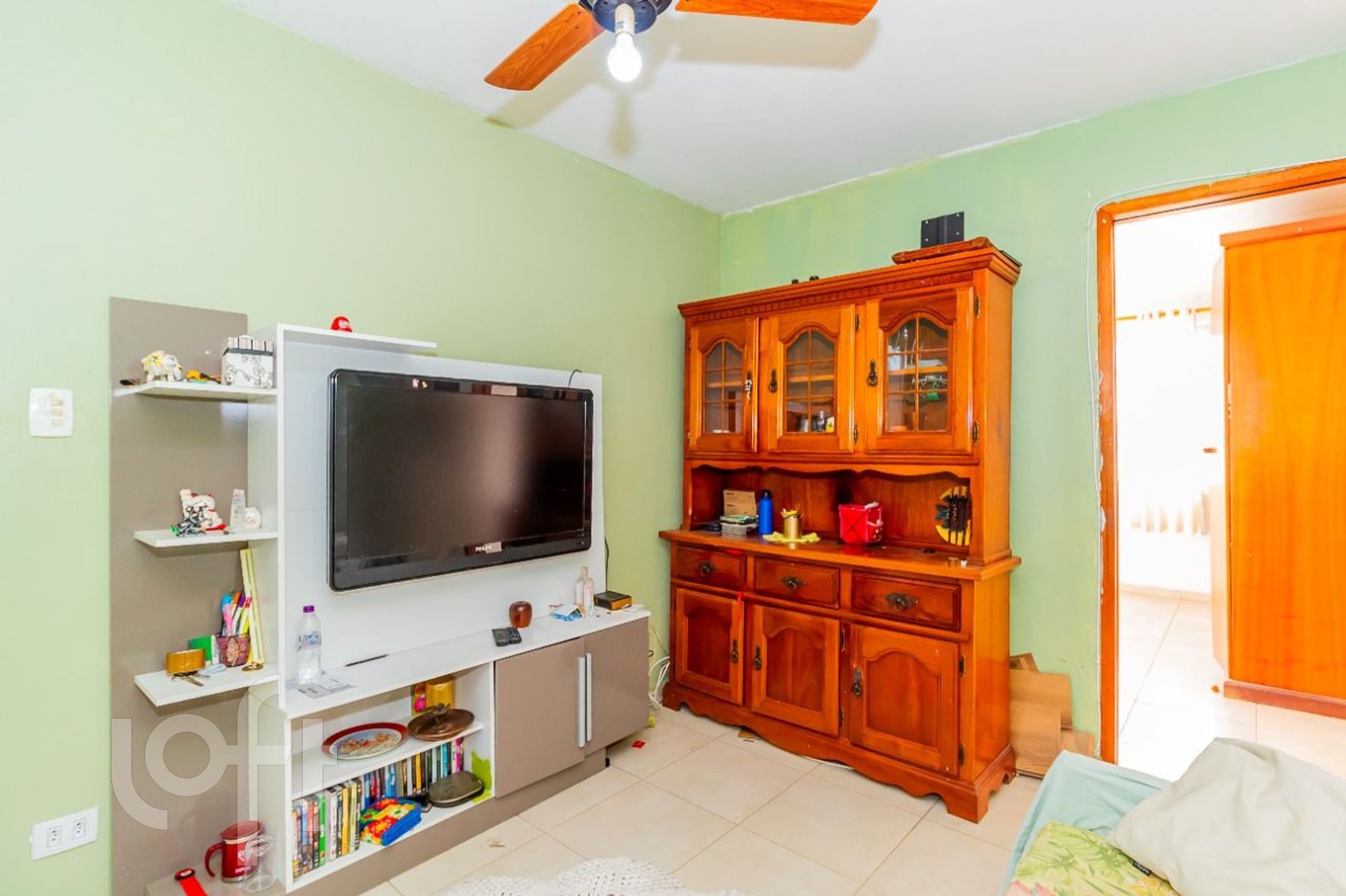 Apartamento à venda com 2 quartos, 63m² - Foto 2