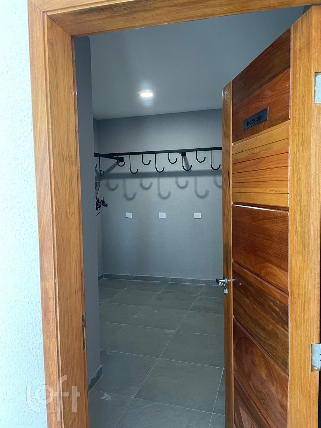 Apartamento à venda com 1 quarto, 32m² - Foto 16