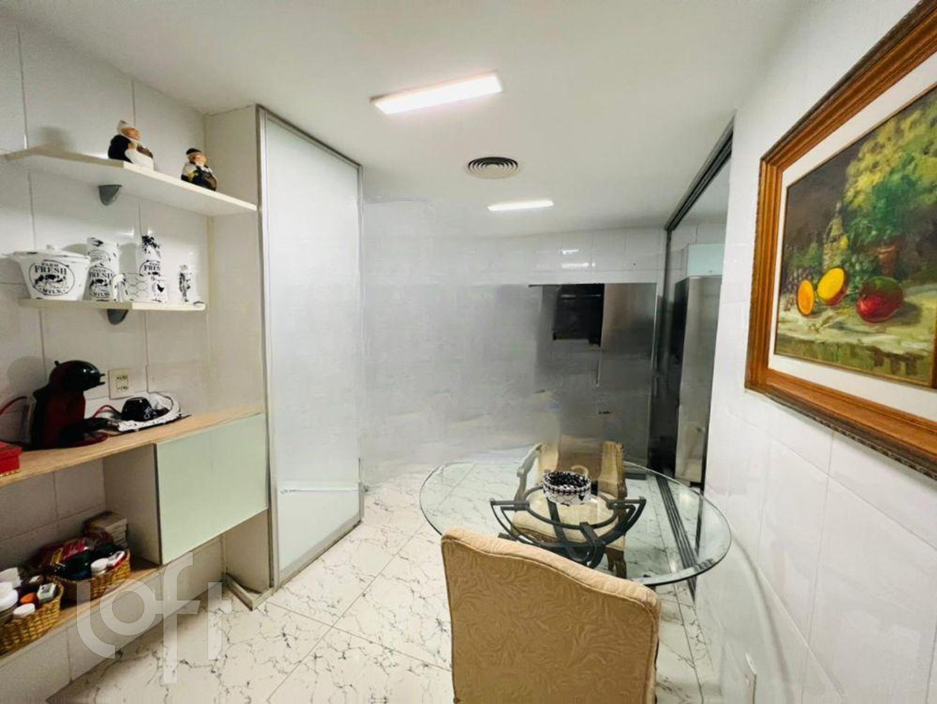 Apartamento à venda com 4 quartos, 300m² - Foto 7