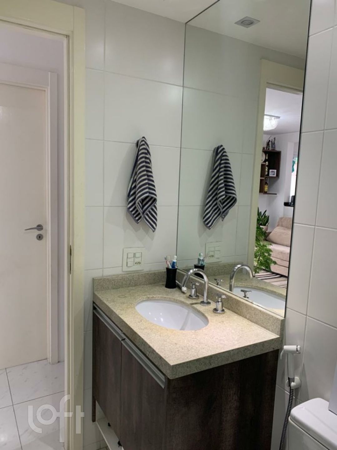 Apartamento à venda com 2 quartos, 75m² - Foto 12