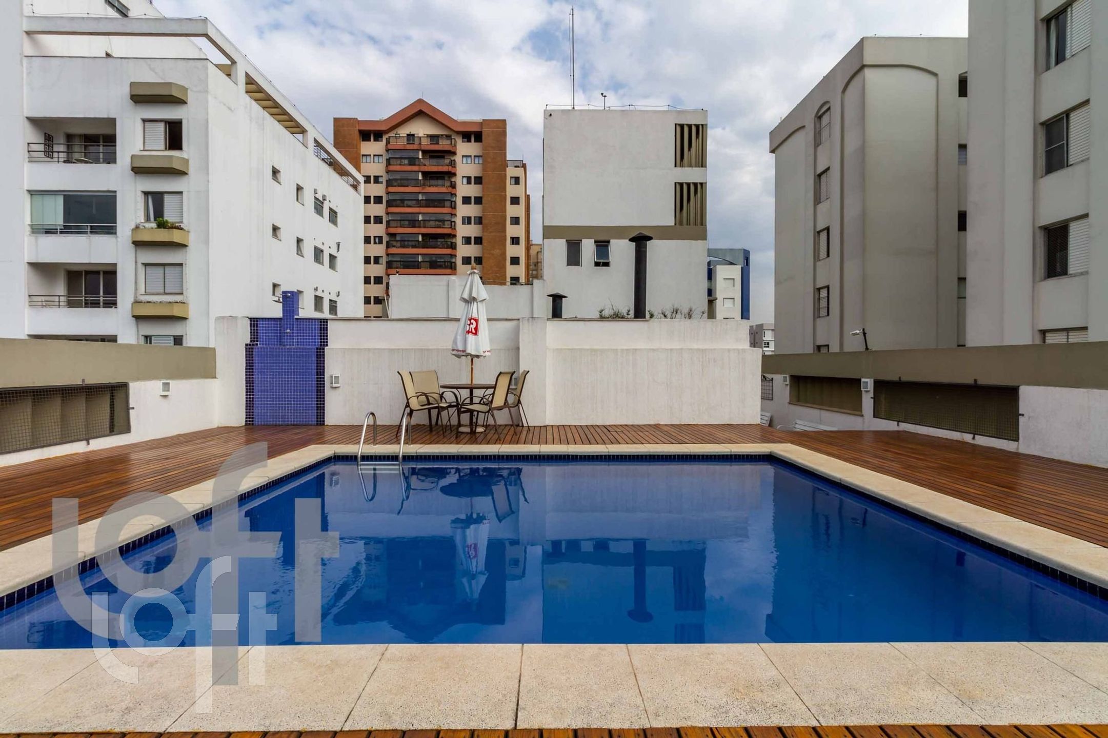 Apartamento à venda com 2 quartos, 90m² - Foto 25