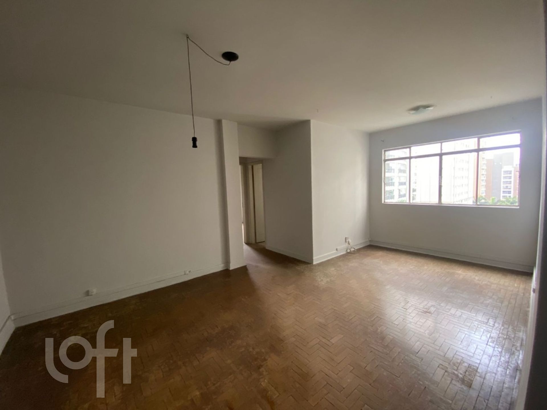 Apartamento à venda com 2 quartos, 79m² - Foto 2