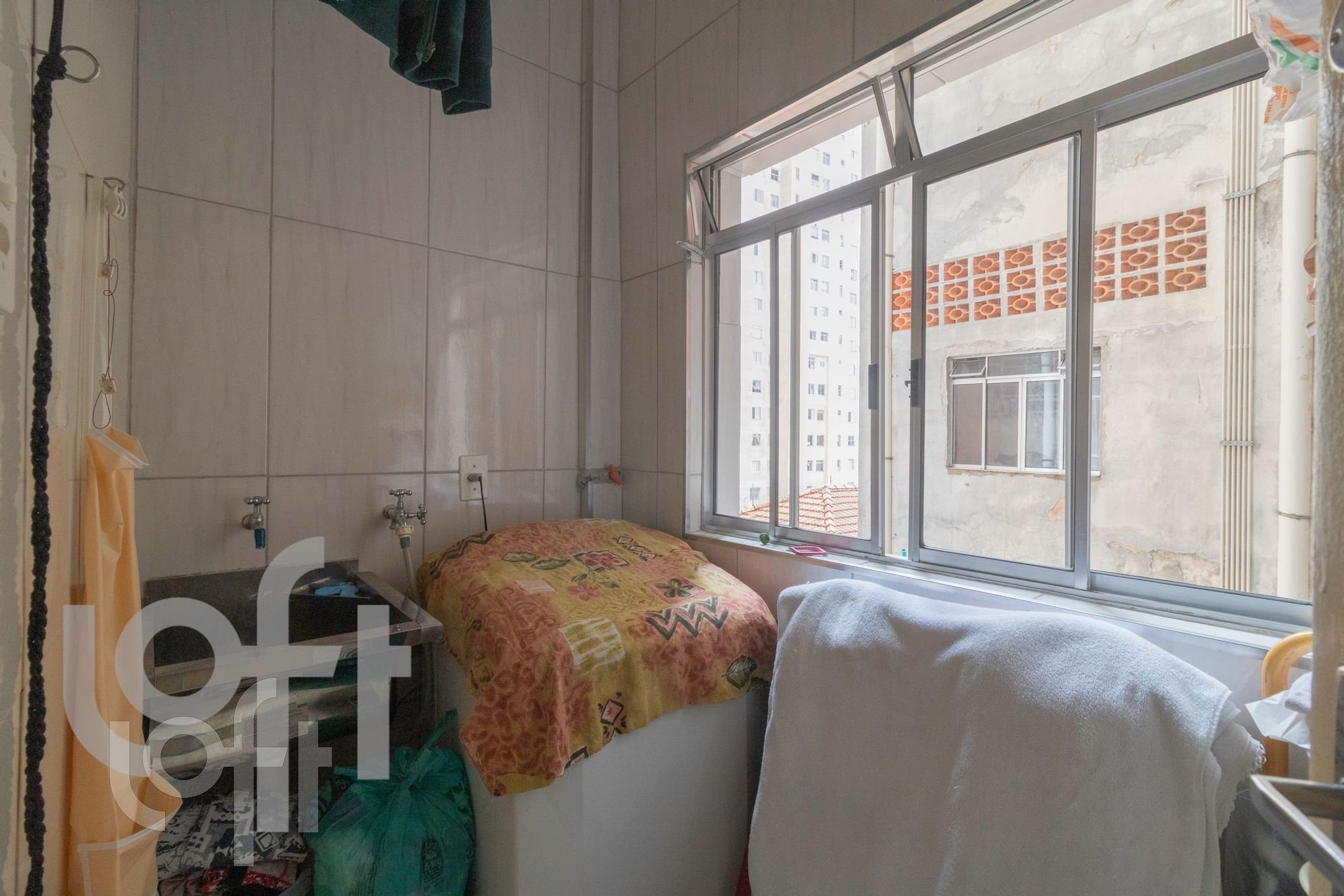 Apartamento à venda com 1 quarto, 59m² - Foto 15