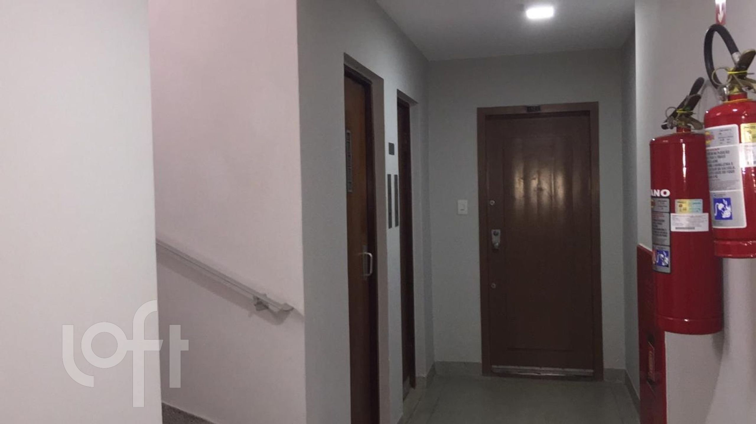 Apartamento à venda com 1 quarto, 57m² - Foto 19