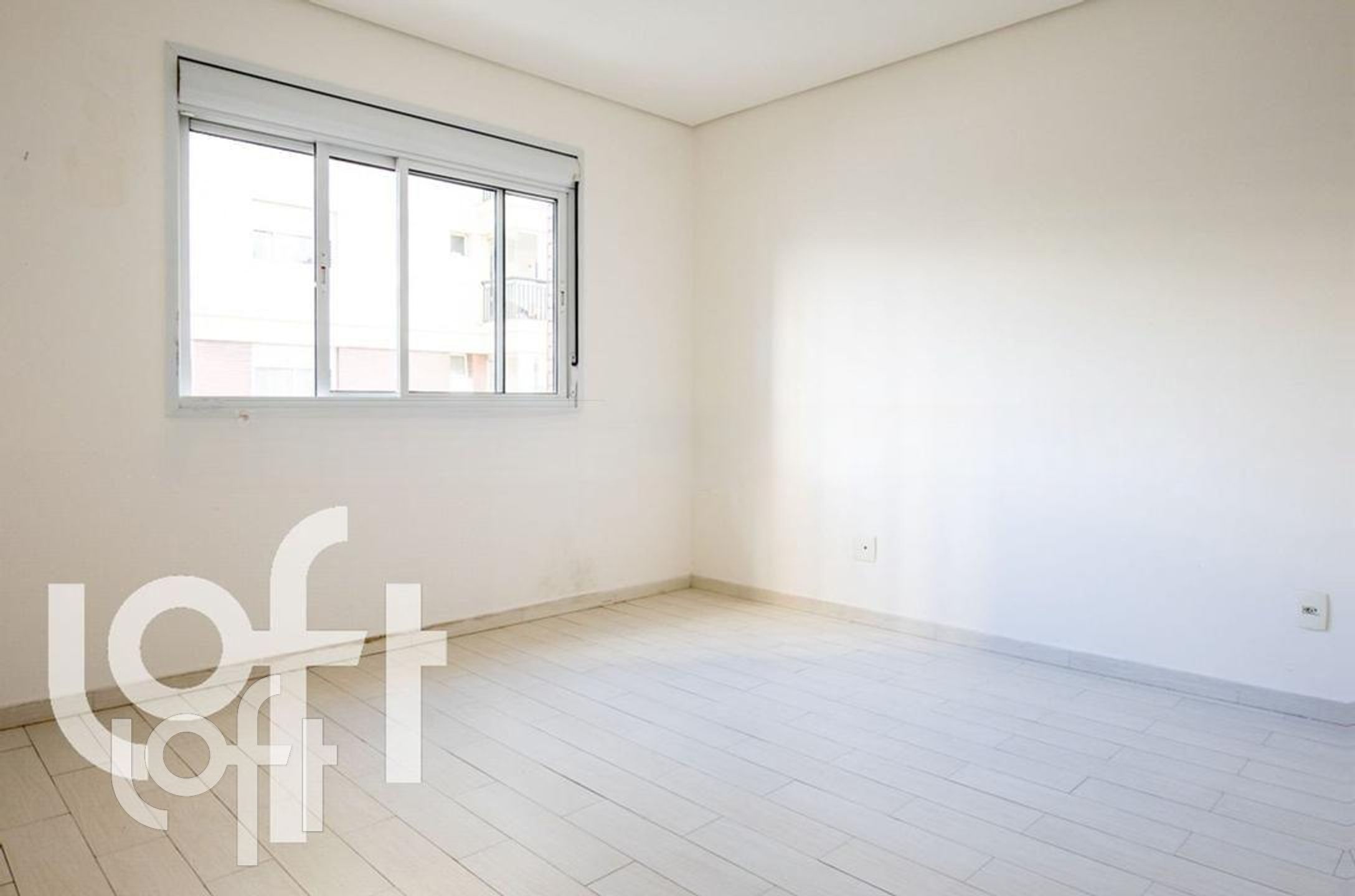 Apartamento à venda com 3 quartos, 168m² - Foto 4