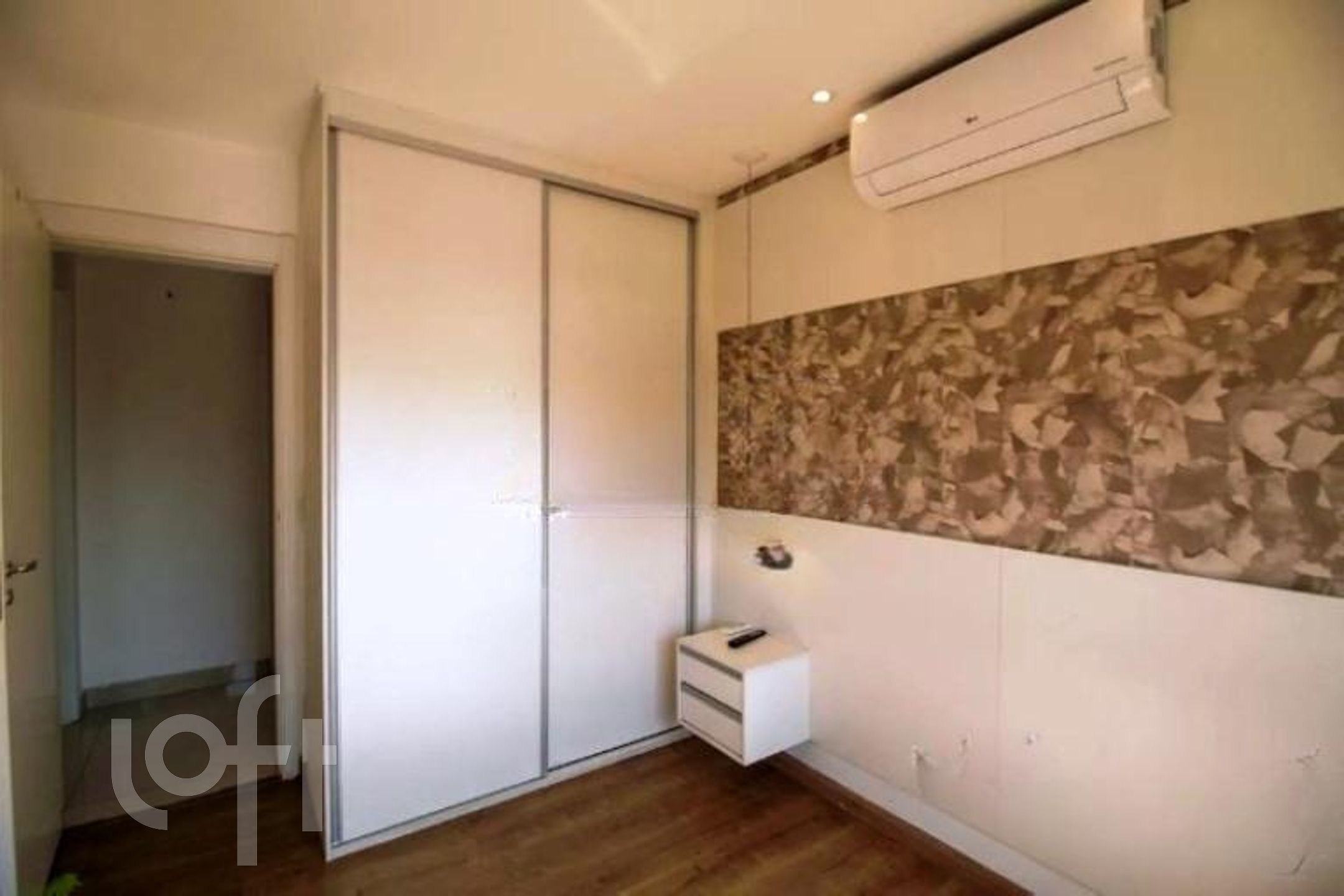 Apartamento à venda com 2 quartos, 74m² - Foto 9