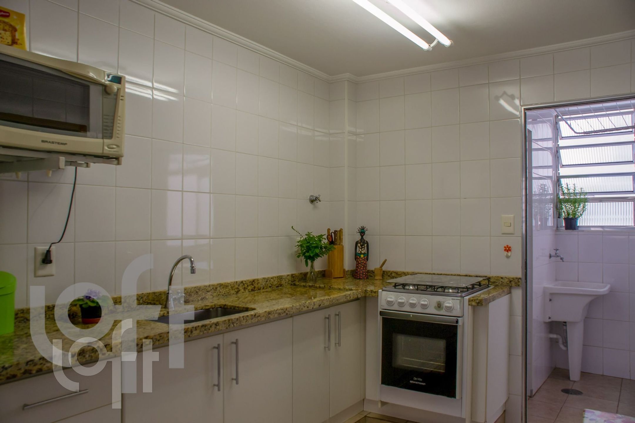 Apartamento à venda com 2 quartos, 97m² - Foto 7