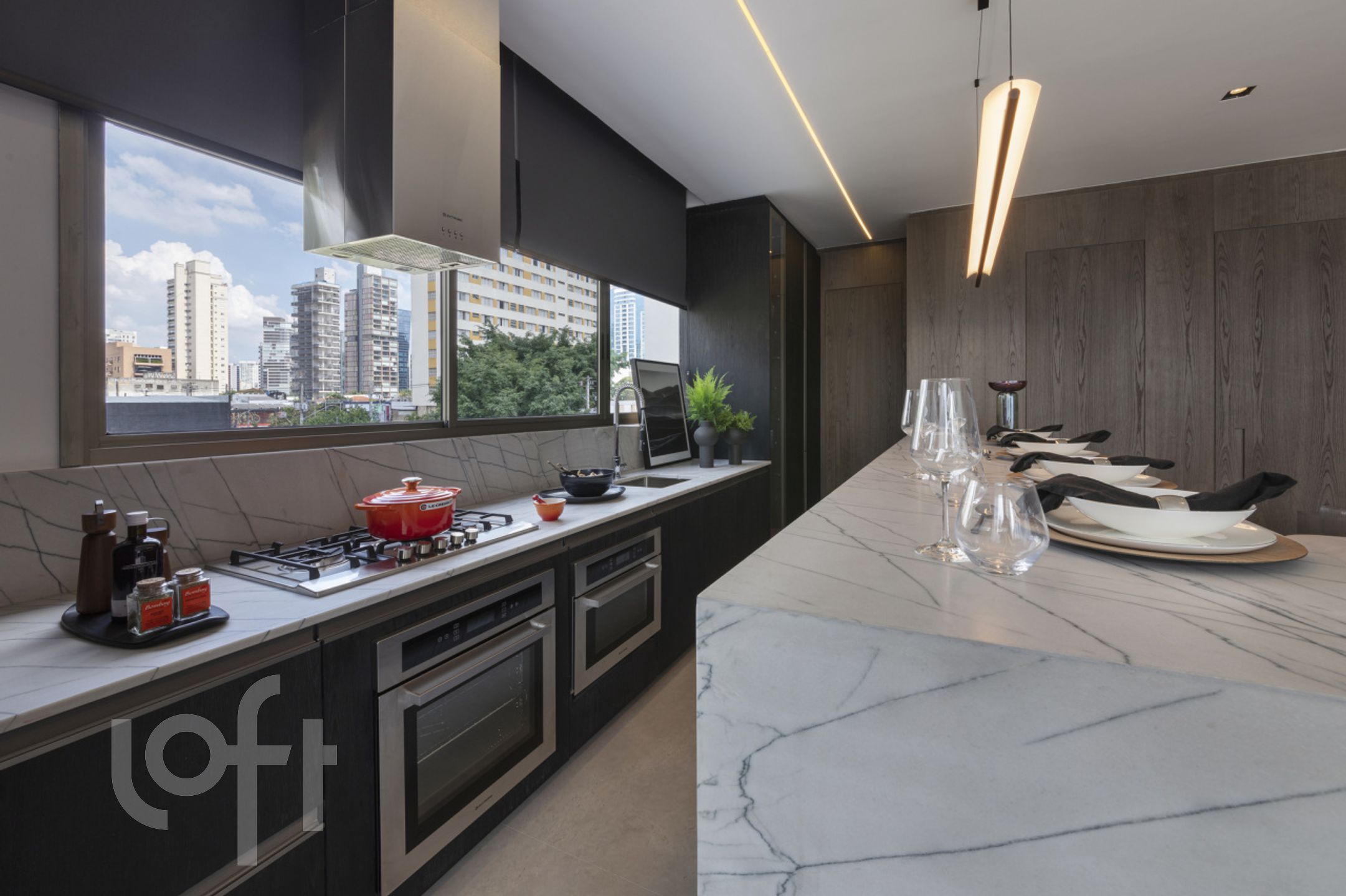 Apartamento à venda com 3 quartos, 206m² - Foto 6