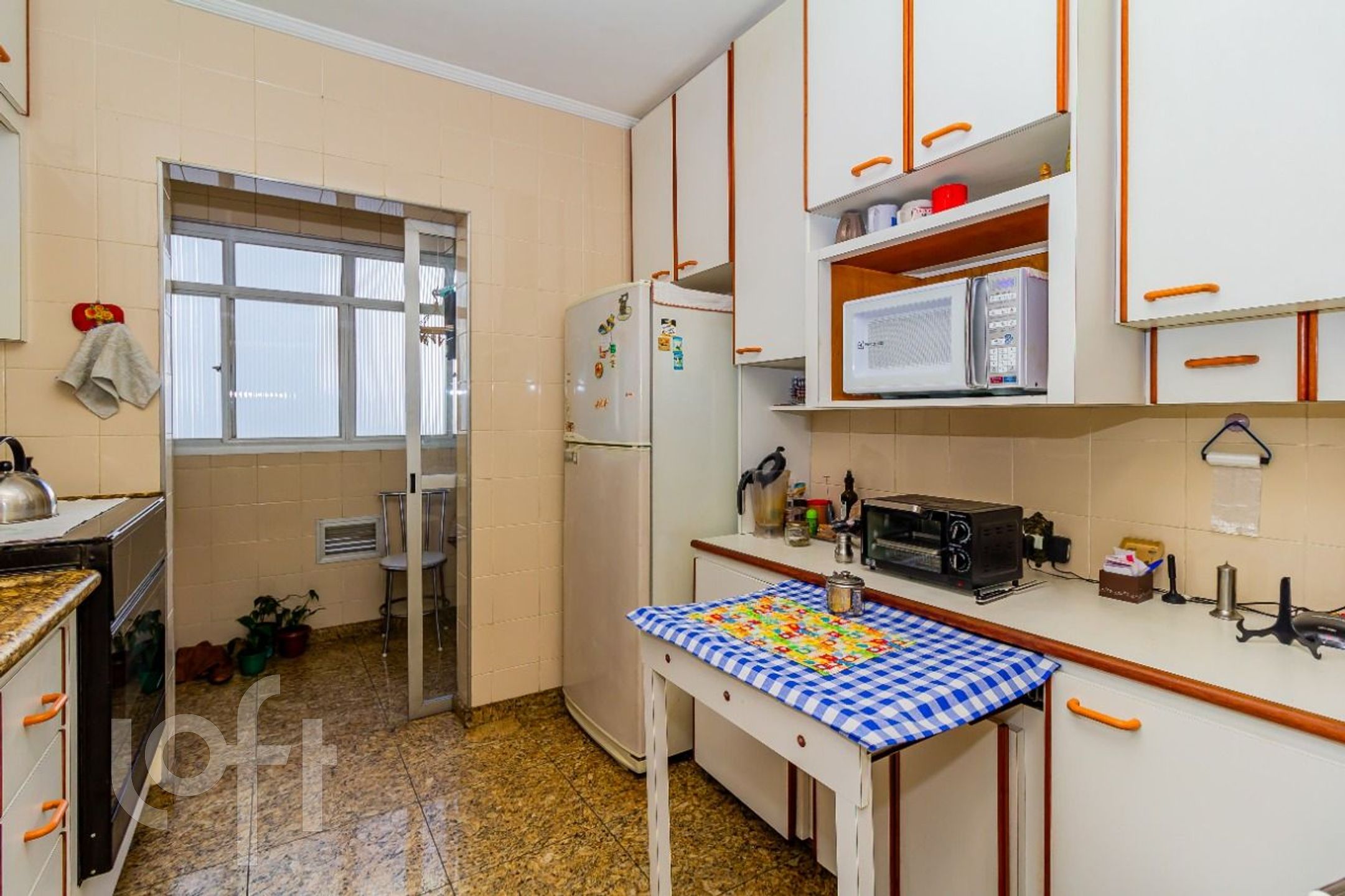 Apartamento à venda com 2 quartos, 72m² - Foto 12