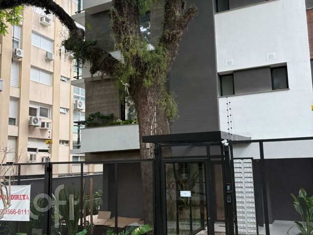 Apartamento com 75m², 2 dormitórios, 1 suíte, 2 vagas, Jardim Botânico em Porto Alegre