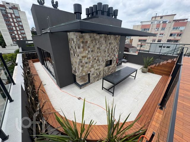 Apartamento com 75m², 2 dormitórios, 1 suíte, 2 vagas, Jardim Botânico em Porto Alegre