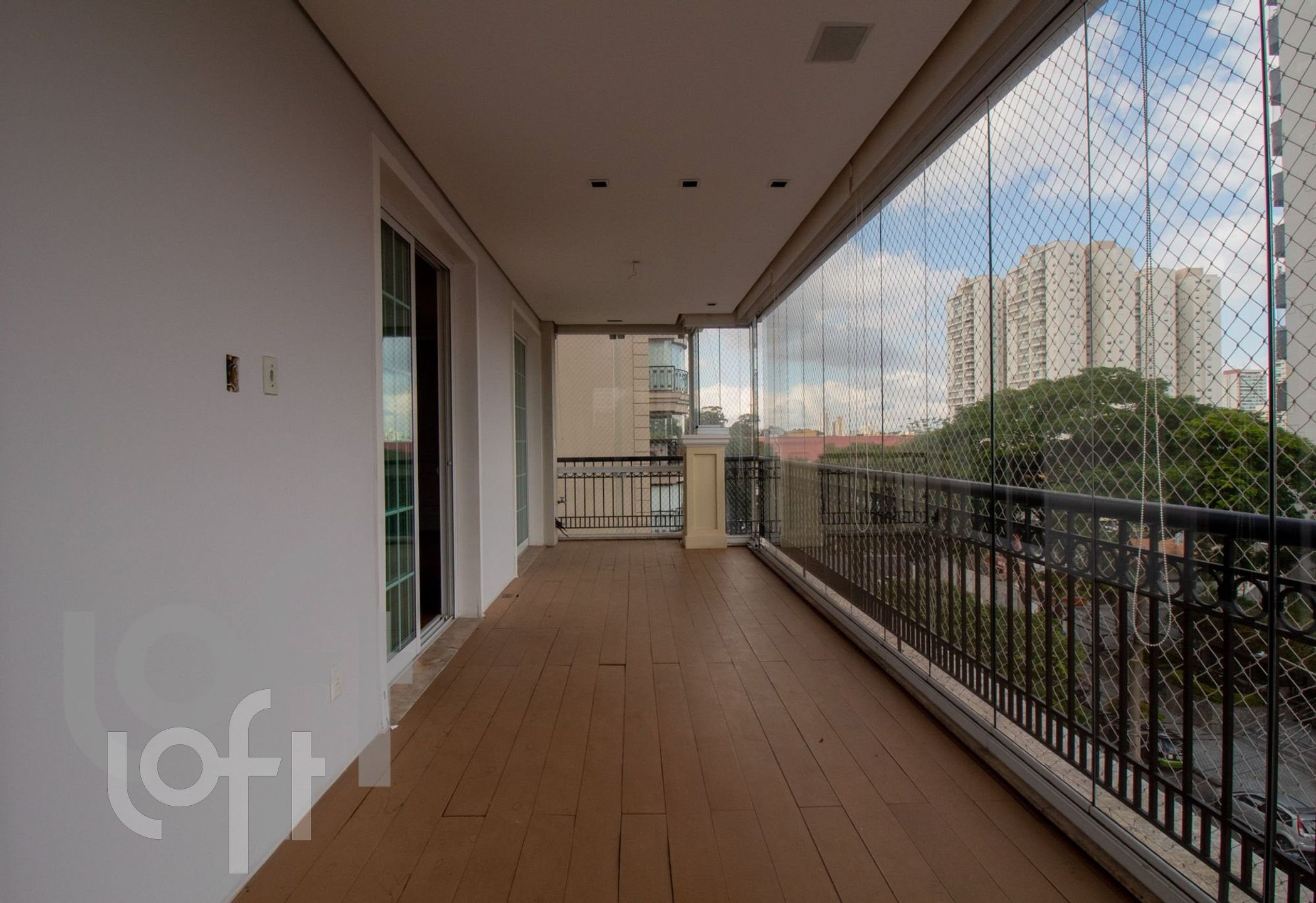 Apartamento à venda com 3 quartos, 217m² - Foto 22